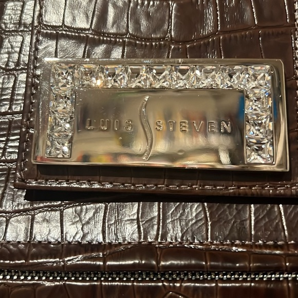 Luis Steven Leather Crocodile Pattern Crossbody - Picture 2 of 12